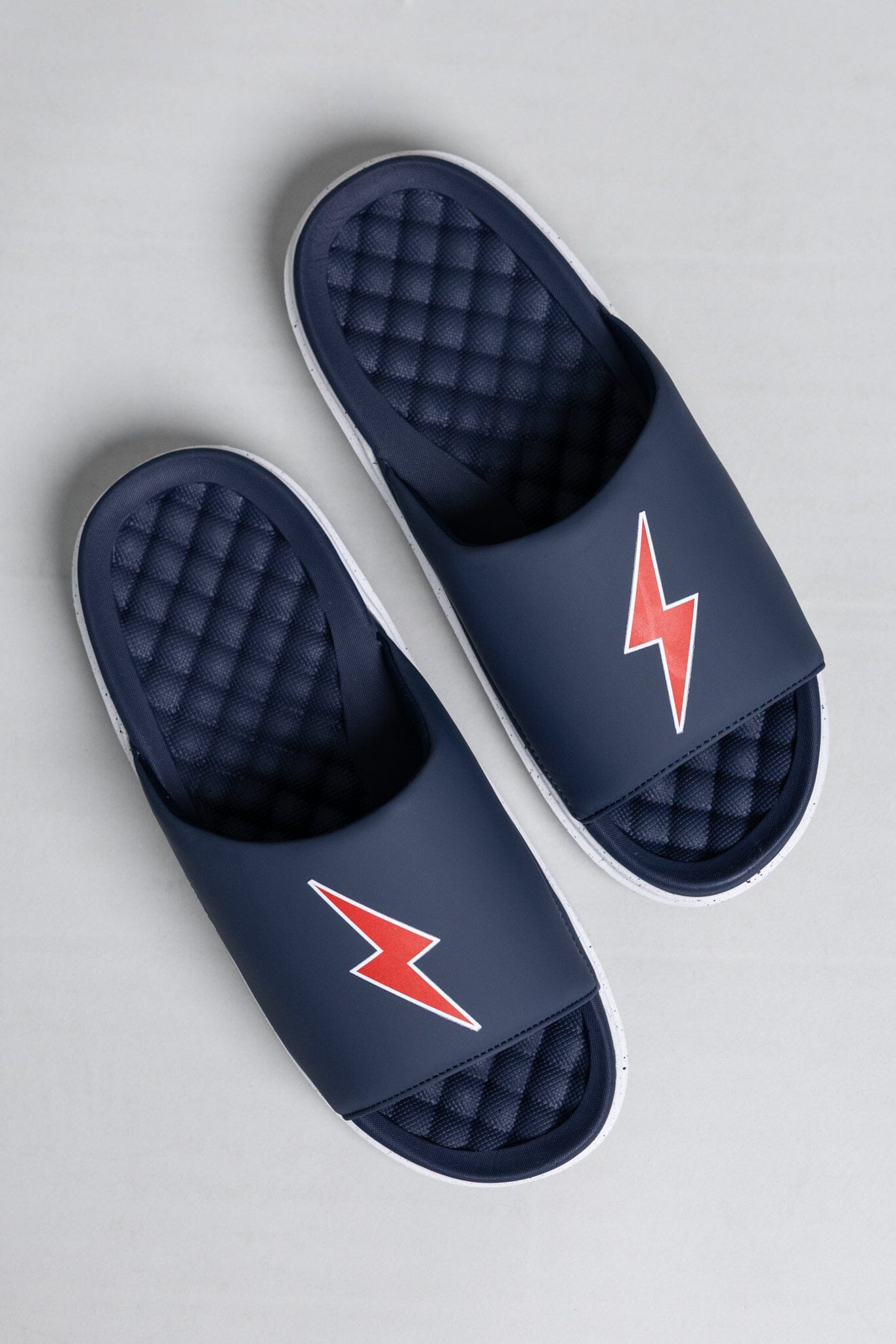 Motive Slides - Navy- quickbuy